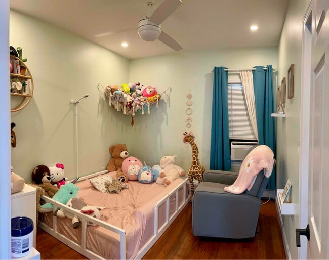 Photo - 71 Fairview Ave Unidad 1