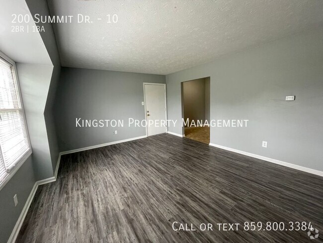 Building Photo - NEW LISTING!! 2- bedroom, 1 bathroom. $100... Unit 10 Rental