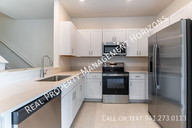 Photo - 10952 65th Ter E