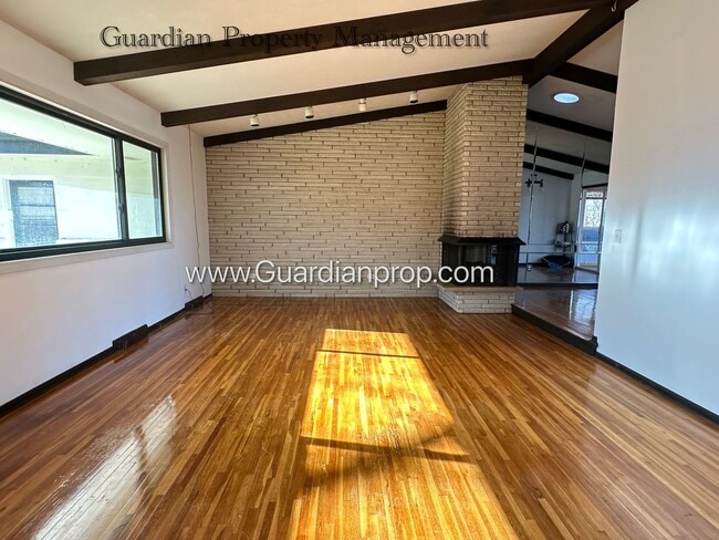 Photo - Burnsville Single Family Home, 2 Car Garage, Large Sun Room, Fireplace, Deck