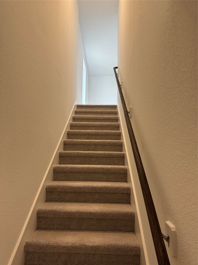 Photo - 16715 Old Wagon Wy