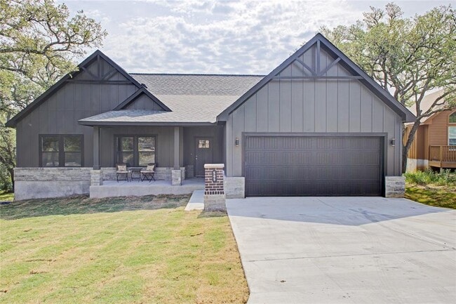 Building Photo - 505 Chantilly Ln