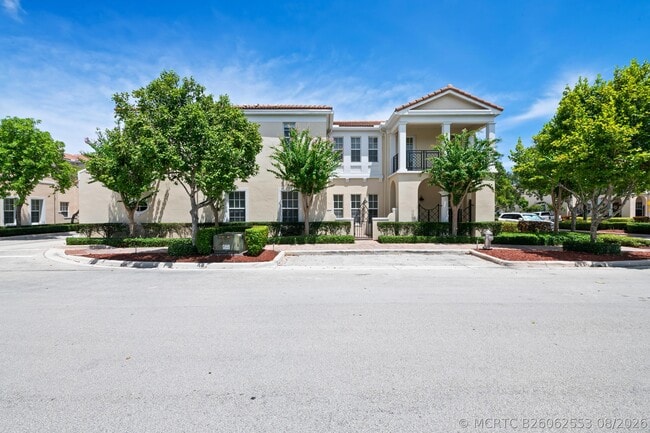 Building Photo - 870 NW 83rd Ln