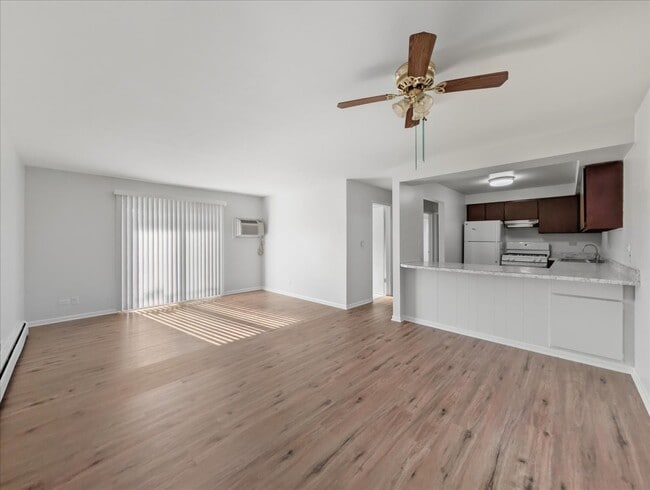 Photo - 122 W Washington St Unidad 302