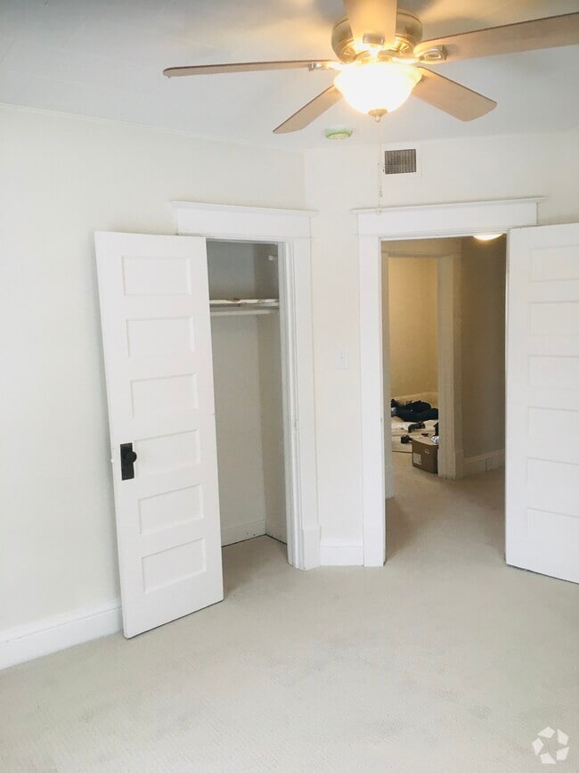 Building Photo - 2906 Rutland Ave Unit 2 Rental