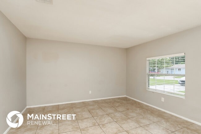 Photo - 1376 23rd Pl SW