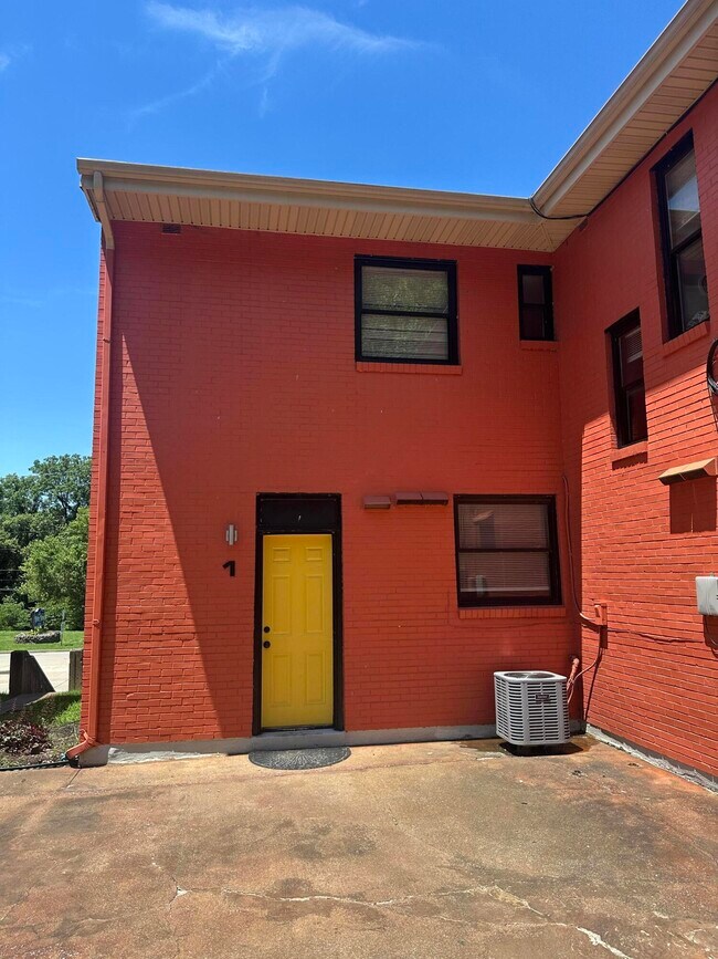 Photo - 713 Wilkinson Blvd Unit 1