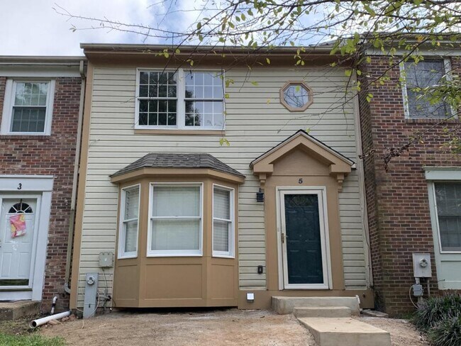 Photo - 5 Chins Ct Townhome