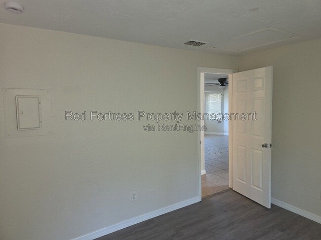 4418 Ruthann Ct