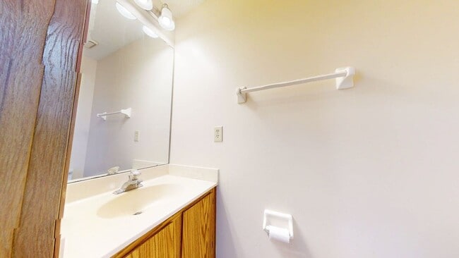 Photo - 5929 Shadow Lake Cir