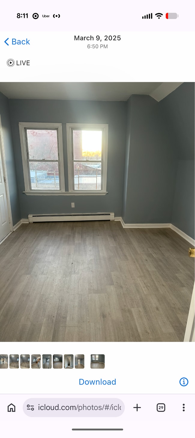 Photo - 230 N 11th St