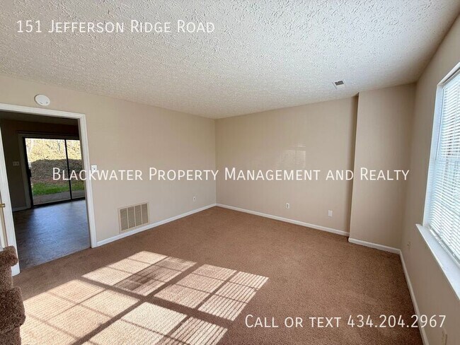 Photo - 151 Jefferson Ridge Rd