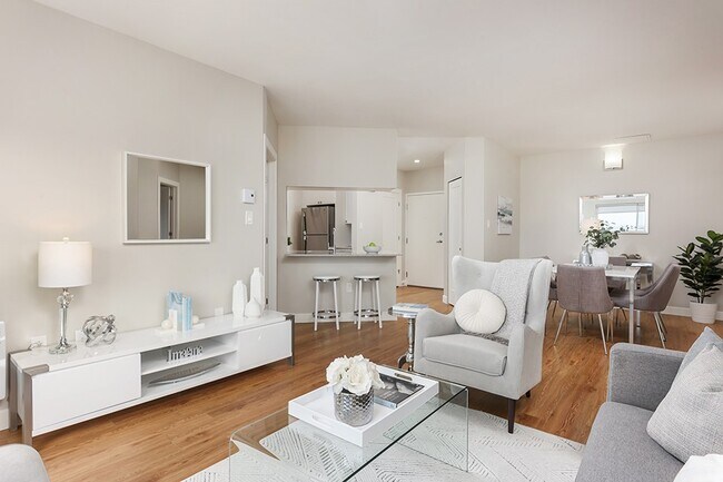 Photo - Bourg Du Village