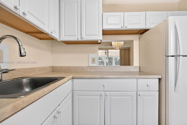 Photo - 5801 NW 62nd Ave Unit 106