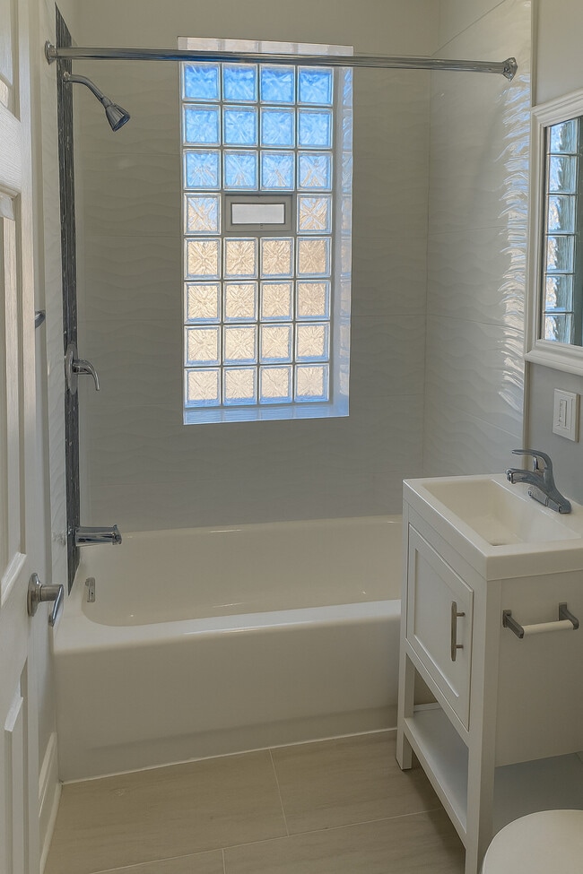 Photo - 8209 S Ellis Avenue (NEW)