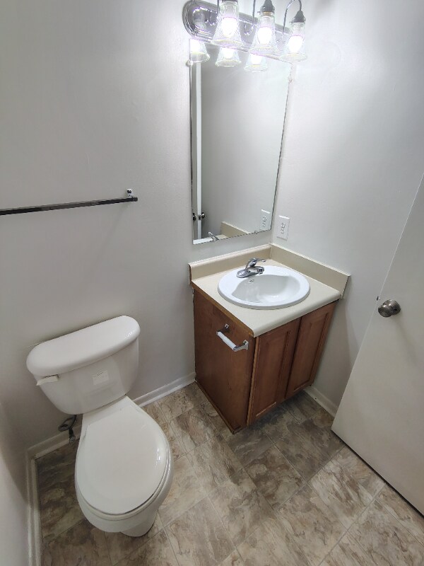 Photo - 600 Reusens Rd Unit F63