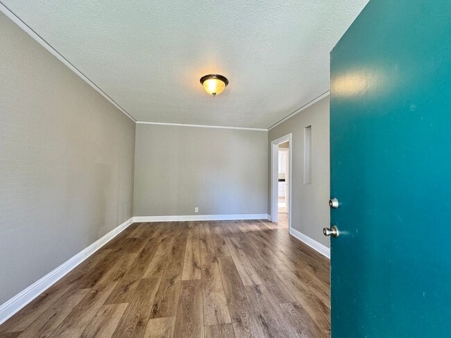 Photo - Spacious and Updated 1 Bedroom, 1 Bathroom...