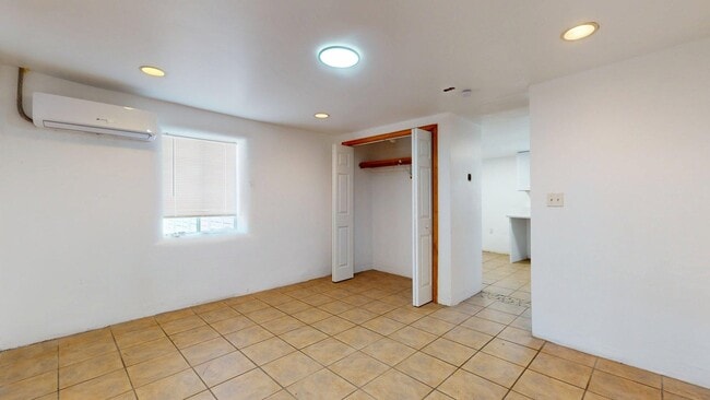 Photo - 1207 Barelas St SW Unidad C