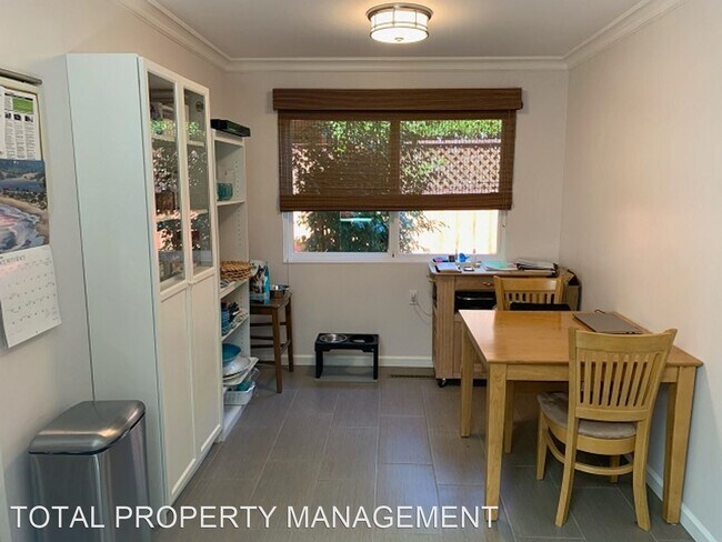 Photo - 4 br, 2.5 bath House - 2290 WESTMORELAND D...