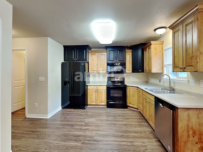 10526 Doral Dr