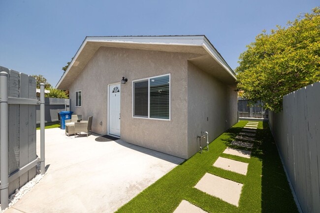 Cozy brand new 2bed/1bath now available in... - Cozy brand new 2bed/1bath now available in... Casa