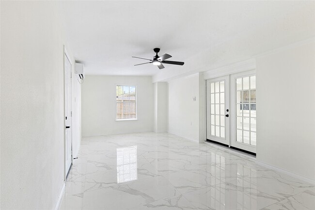 Photo - 6814 Loch Langham Dr