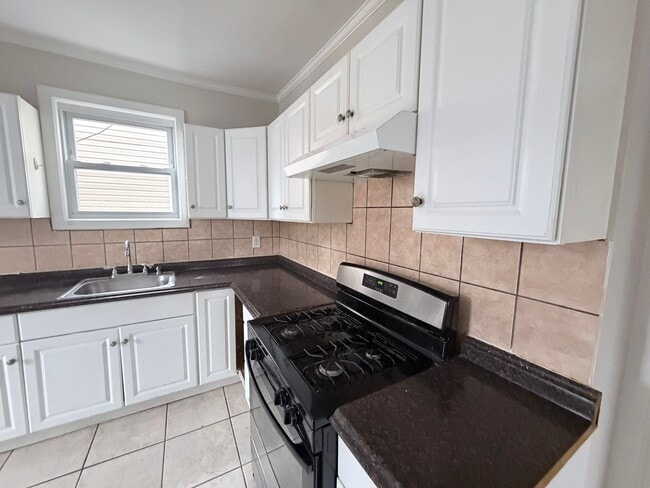 Photo - 106 N 16th St Unit 1