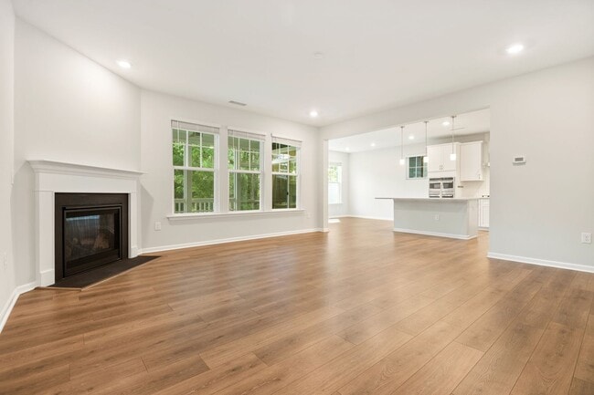 Photo - Stunning and spacious end-unit townhome in North Raleigh!