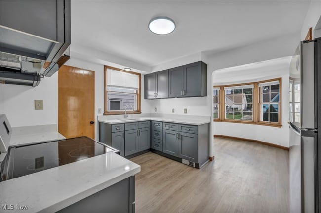 Photo - 14416 Tokay Ave