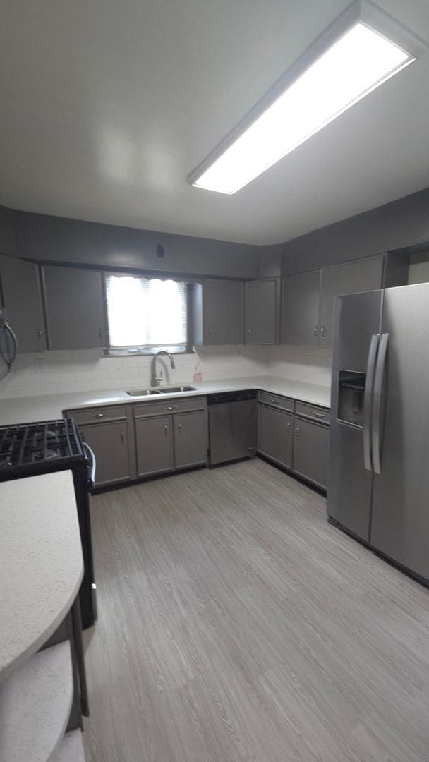 Photo - 3 bedroom, 1.5 bath end unit townhome