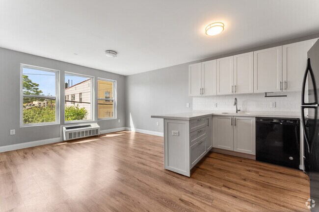 Building Photo - 20 Canfield St Unit J3 Rental