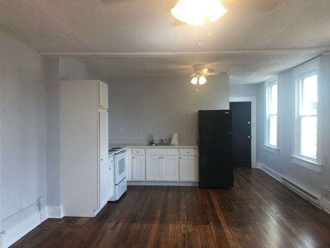 4181 Hamilton Ave Unit 3