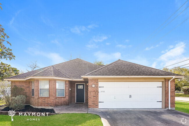 Building Photo - Elegant Brick Home in Pearland, TX