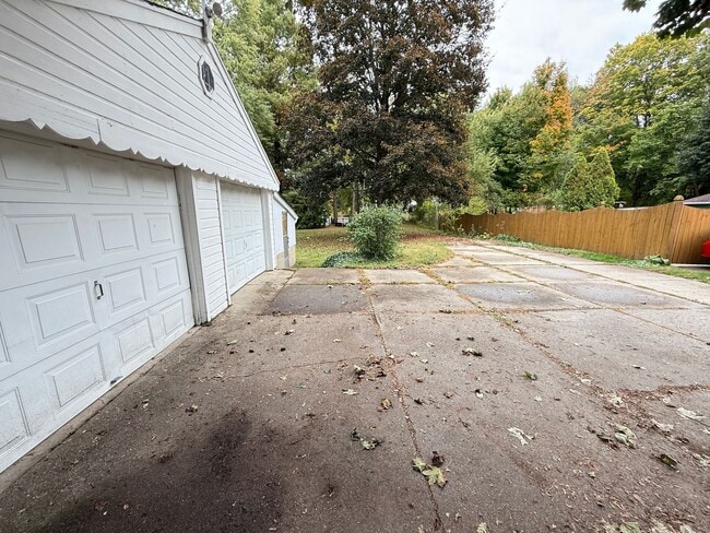 Photo - NEW REMODELED- 2 bedroom duplex