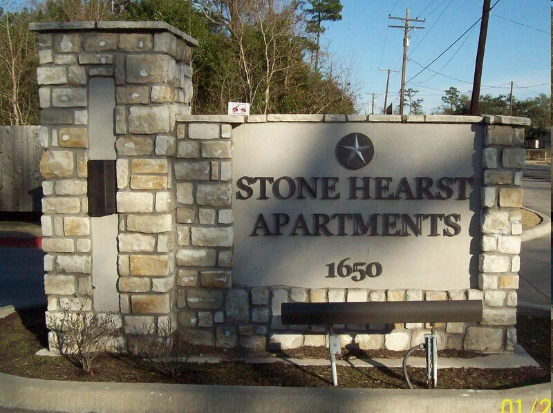 Photo - Stone Hearst Apts