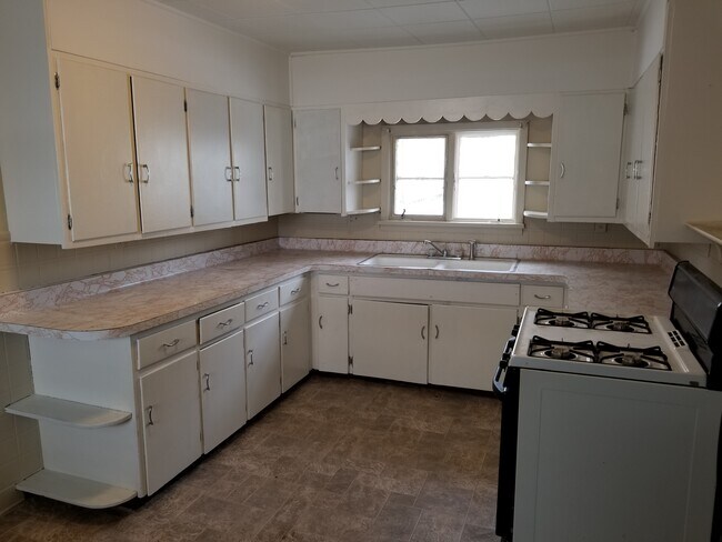 Building Photo - 3 Bacon St Unit Apt. 1