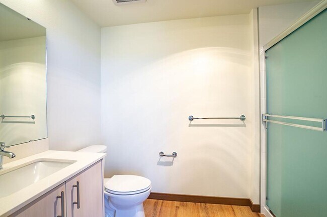 Photo - Midtown Flats