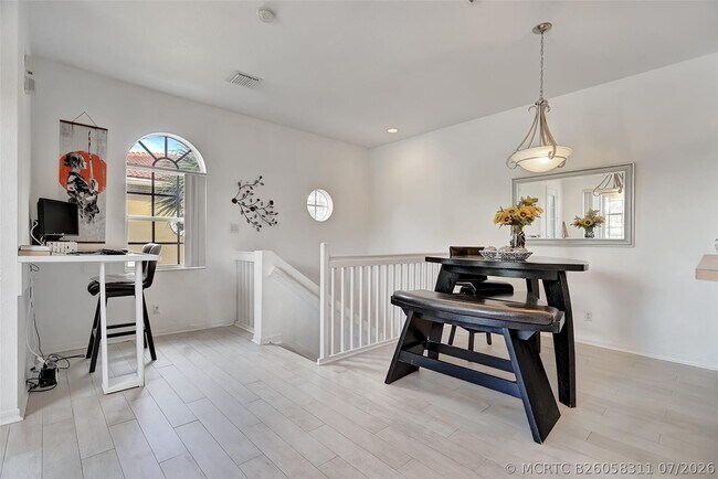 4941 Bonsai Cir