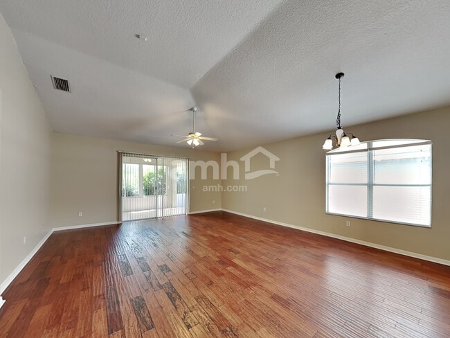Photo - 7029 Monarch Park Dr