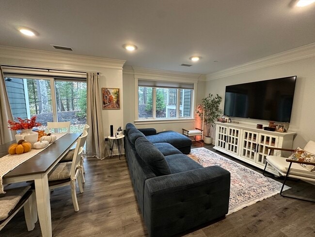 Photo - 17 Hennery Wy Unit A