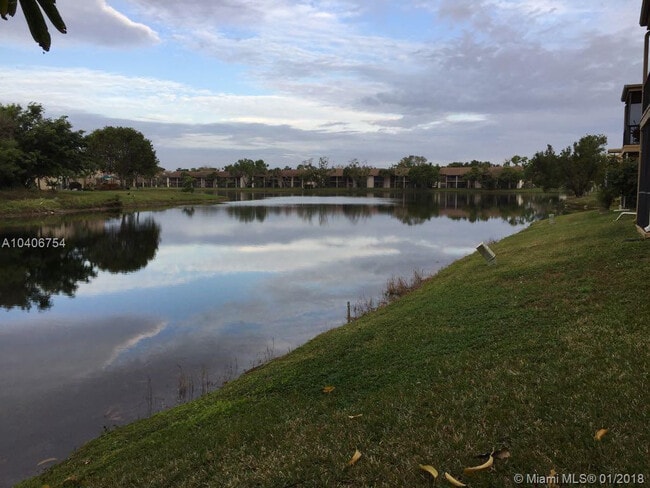 Photo - 3621 NW 95th Terrace Unidad 524