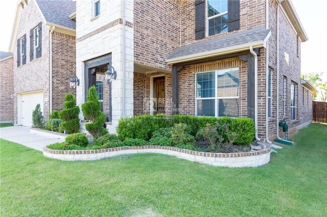Photo - Gated Richwoods Home with Theater & Spacious Backyard for Rent