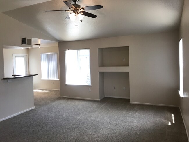 Tuscaro Apartment Homes