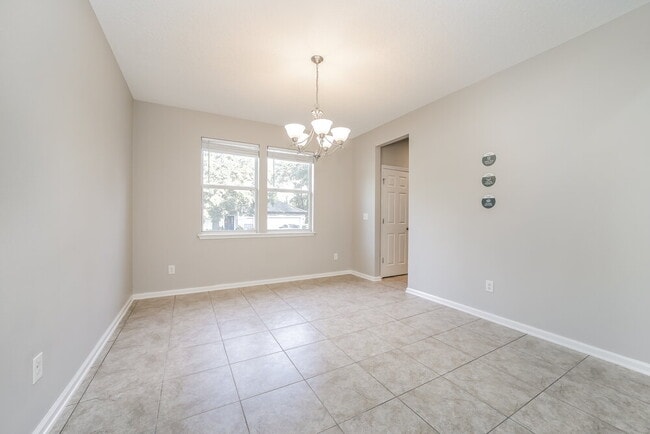 Photo - 1606 Creek Point Blvd