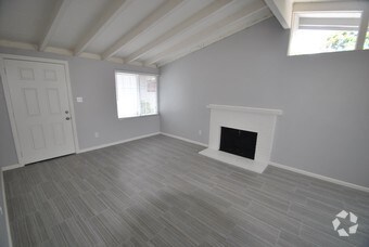 Photo - 226 S Louise Pl