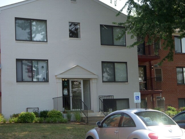 Photo - Country Club 1 Bedroom Condo Unidad 8