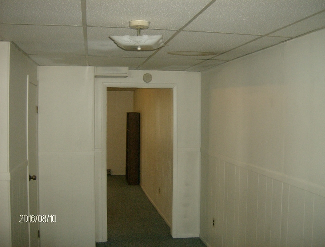 Photo - 308 Market St