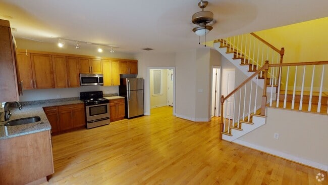 Building Photo - 3027 Park Ave Unit Apt. B