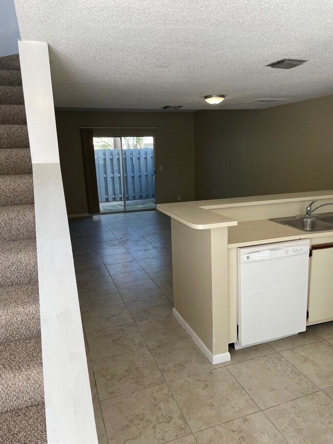 Photo - 131 SW 3rd St