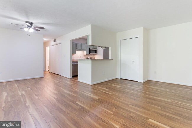 Photo - 23240 Rosewood Ct Unit 9